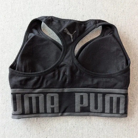 PUMA✨ - Picture 2 of 2